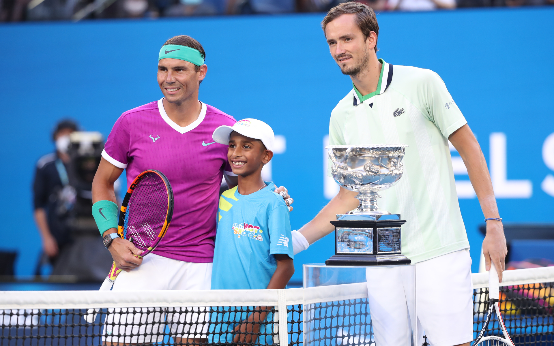 Надаль победил Медведева в финале Australian Open и установил рекорд :: Теннис :: РБК Спорт