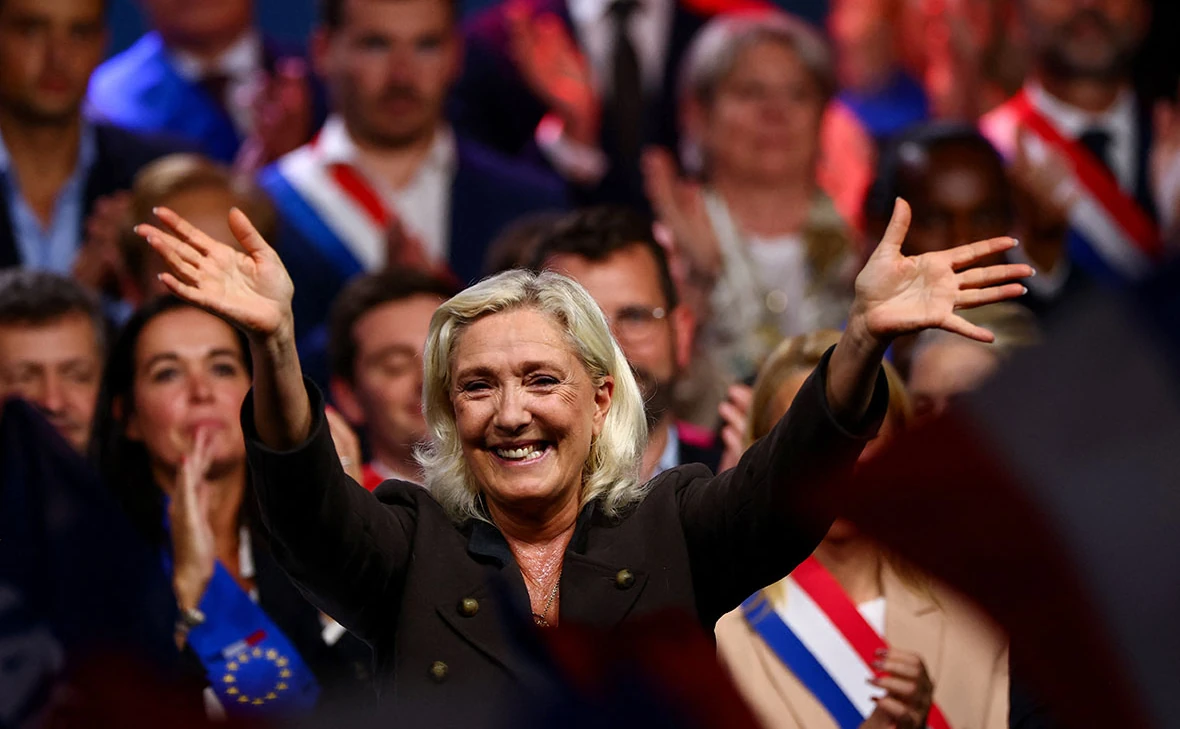 Sarah Meyssonnier / Reuters