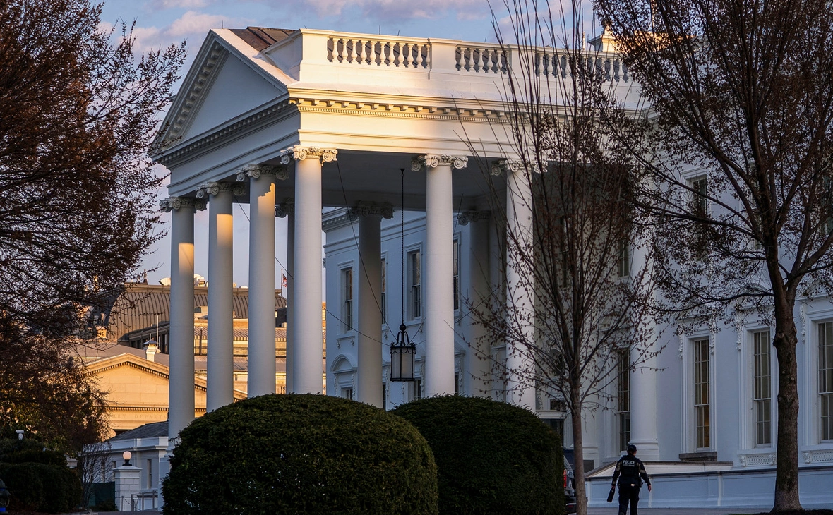 Nathan Howard / Reuters