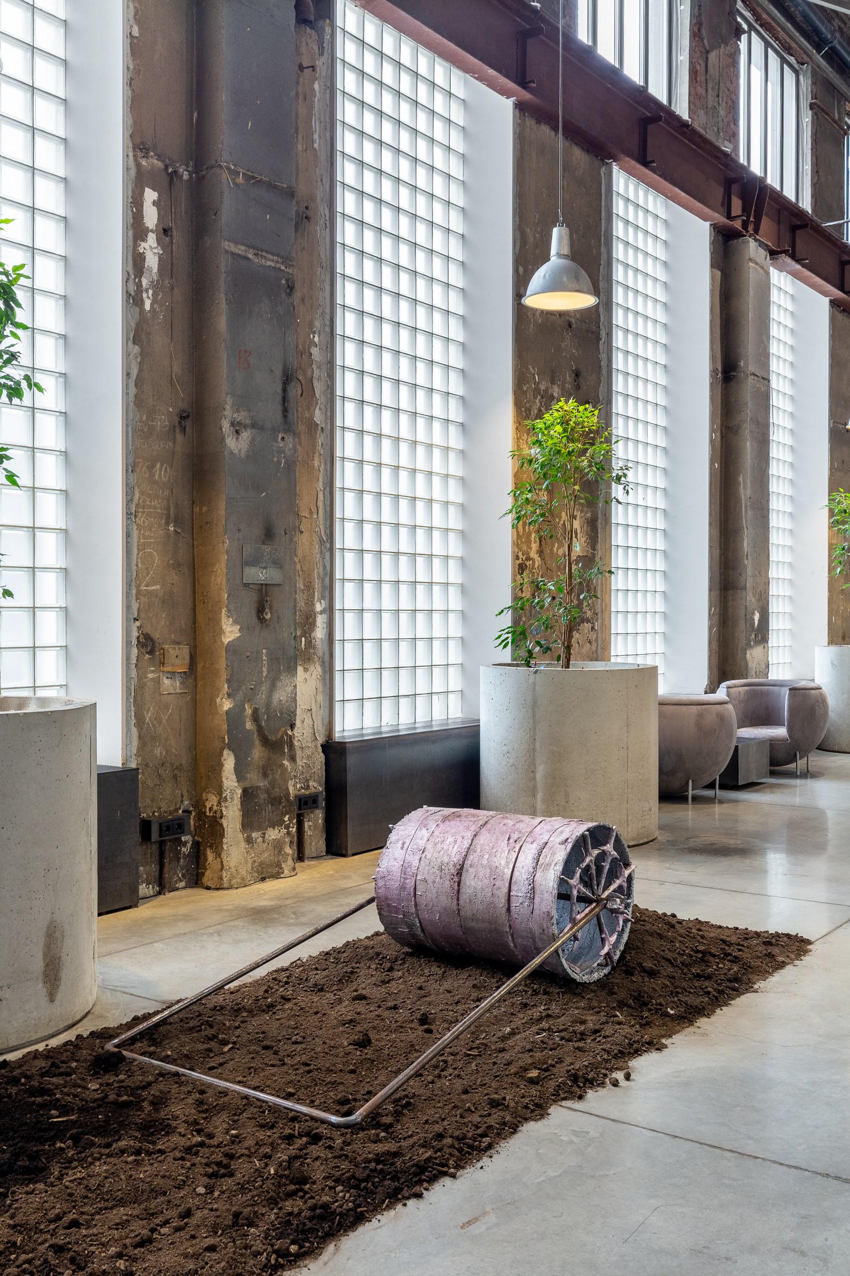 Екатерина Колосовская, инсталляция «Сияние»