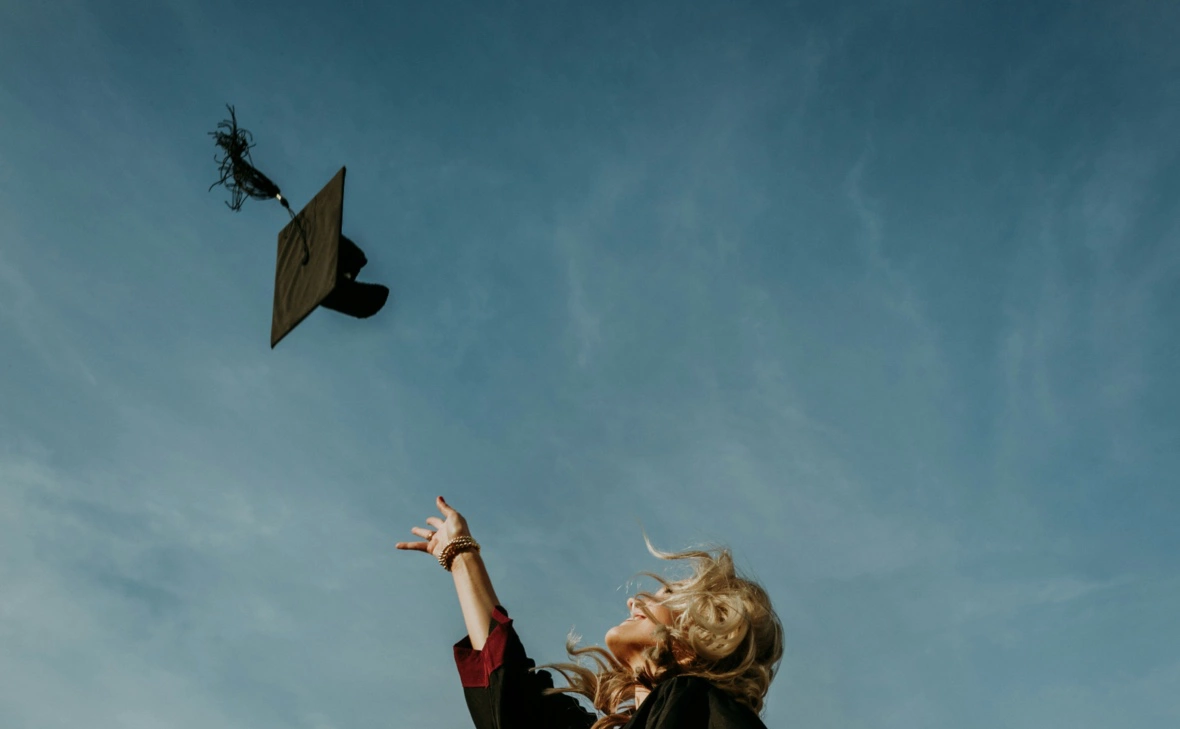 Caleb Holden / Unsplash