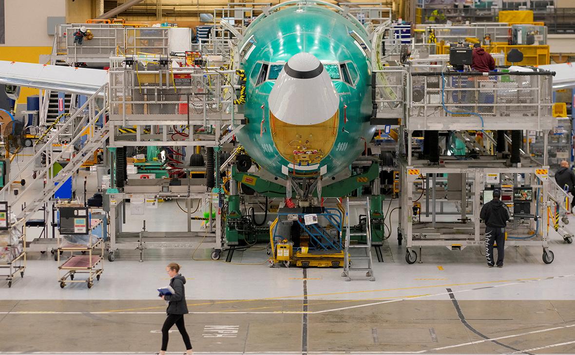 В США нашли риск появления трещин в фюзеляже Boeing 737 Max
