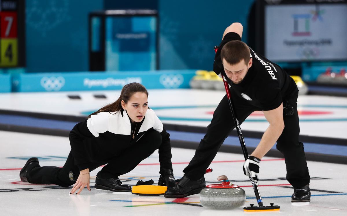 Брызгалова и Крушельницкий попали в призы на первом с ОИ-2018 турнире