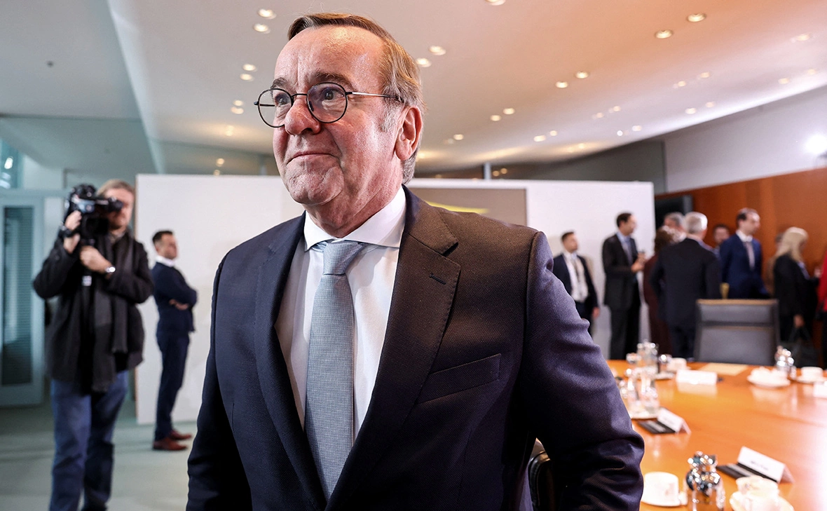 Nadja Wohlleben / Reuters