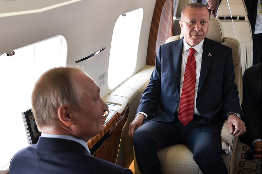 Президенты в вертолете Ми-38 с салоном повышенной комфортности