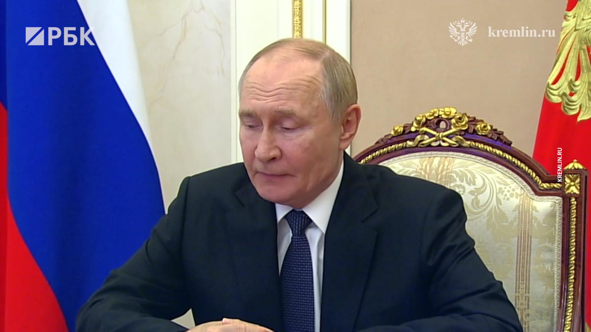 Путин предложил Совбезу обсудить работу с рядом стран СНГ