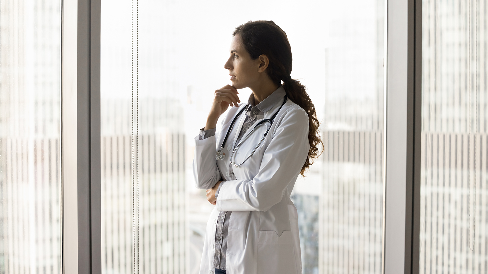 Как мегаполисы справляются с сезонным ростом ОРВИ: разбор системы помощи