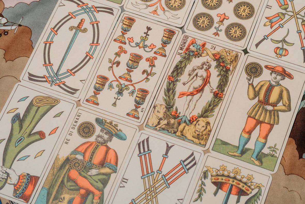 Расклад Таро на судьбу российского фондового рынка в третьем&nbsp;квартале 2026 года