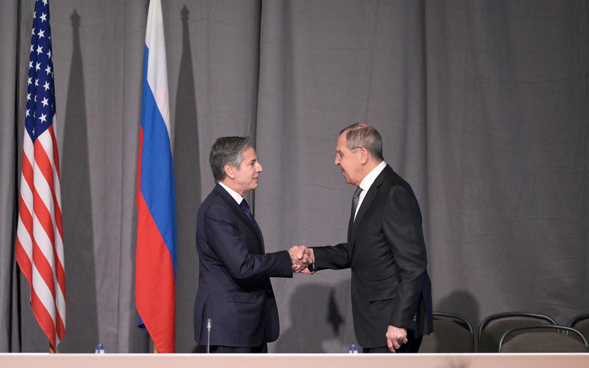 Лавров назвал «единственный выход» из кризиса в отношениях России и США