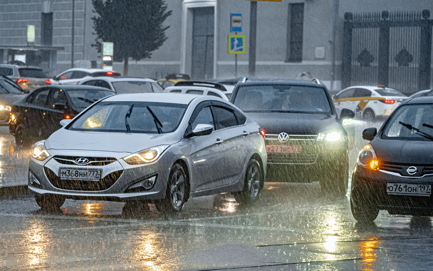 Что понимается под временем реакции водителя в ПДД :: Autonews