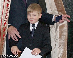 Коленька Лукашенко отправился в первый класс