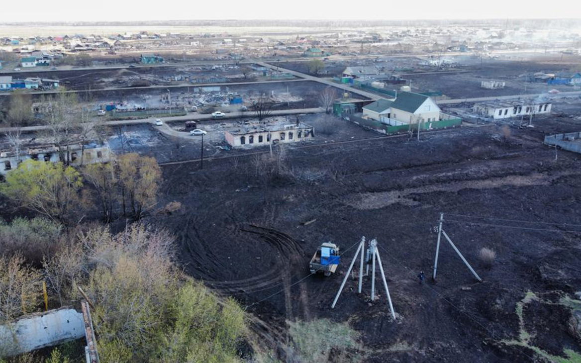 Мэра Называевска Омской области задержали из-за 100 сгоревших домов
