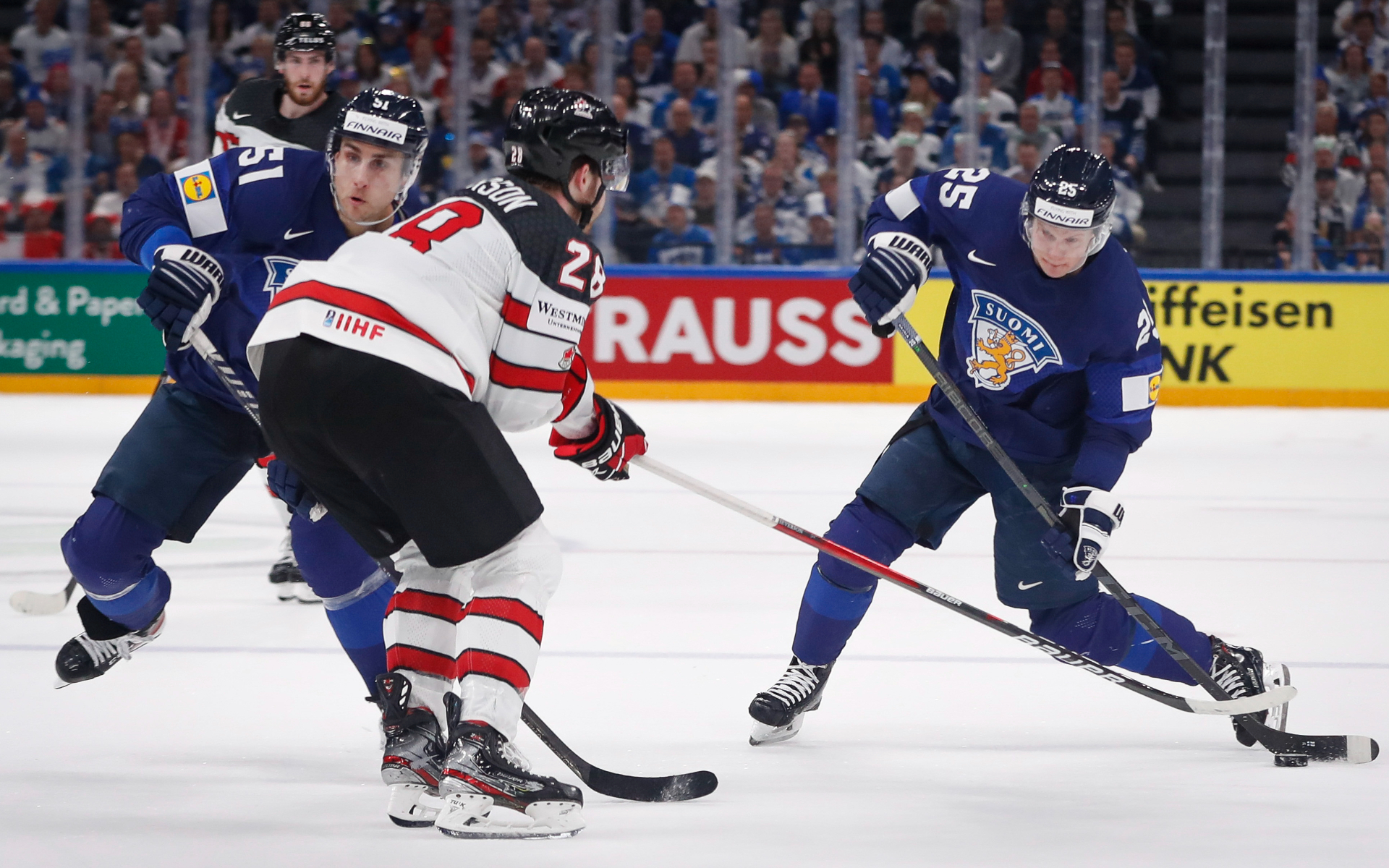Финляндия победила Канаду и четвертый раз стала чемпионом мира по хоккею
