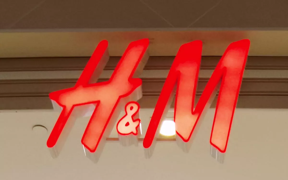 H&M начала продавать свои товары на китайском маркетплейсе Tmall | РБК Life