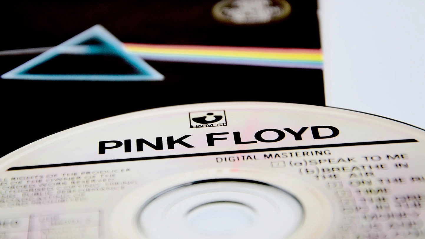 Альбом The Dark Side of the Moon группы Pink Floyd