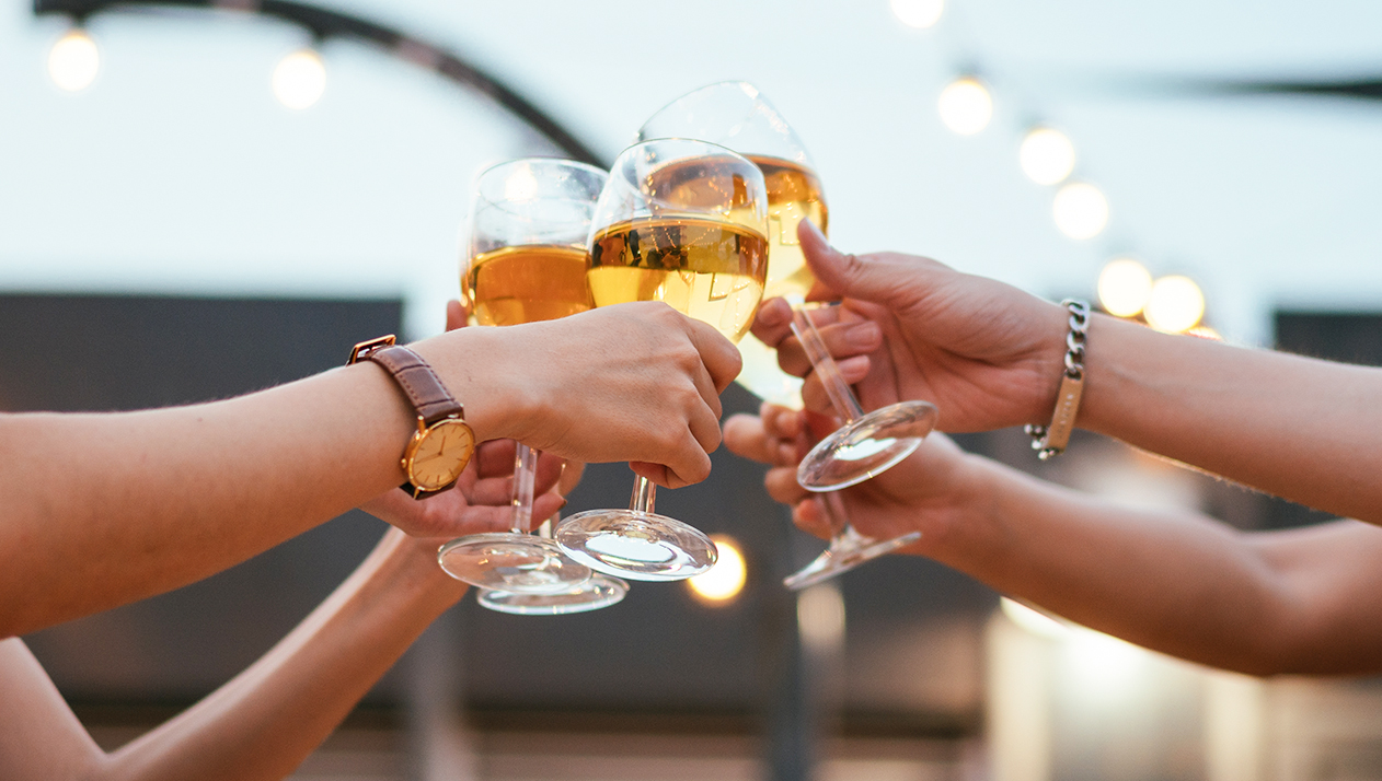 Почти ₽3 млн за винный уик-энд. Во Флориде устроят роскошный ужин с вином