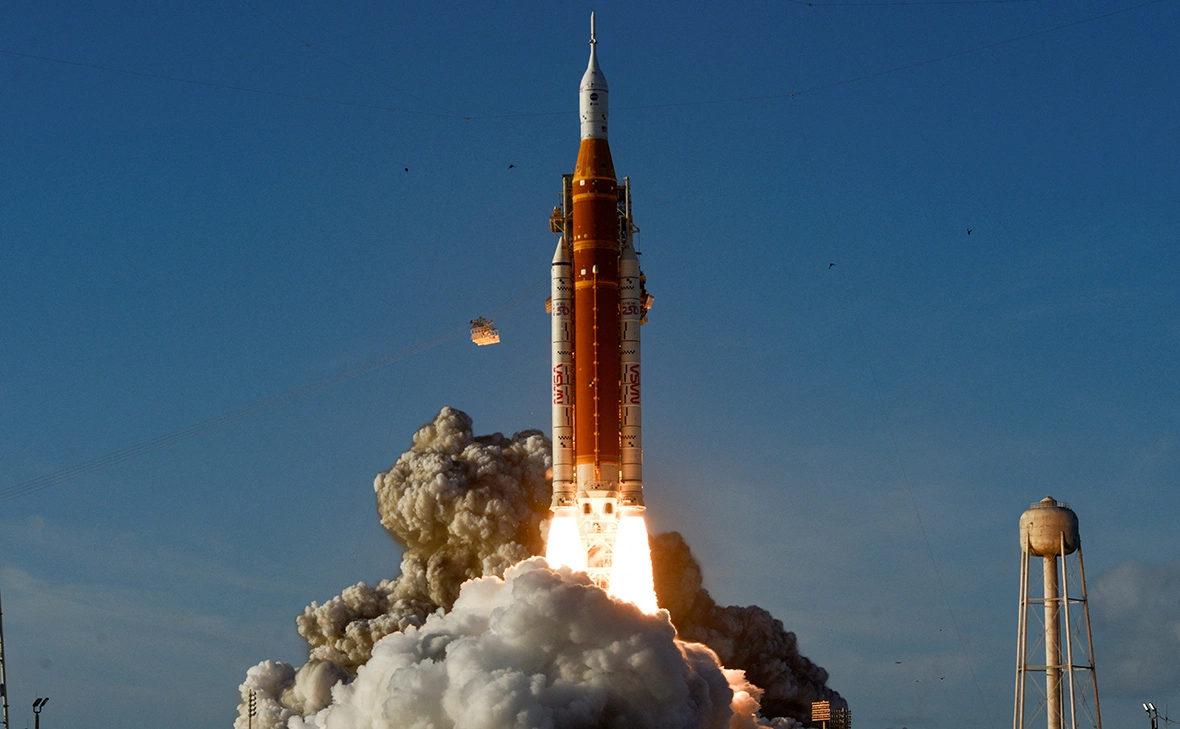 Steve Nesius / Reuters