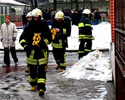 В Петербурге из горящего здания пожарные спасли 24 человека