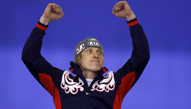 Скобрев - чемпион мира в классическом многоборье!