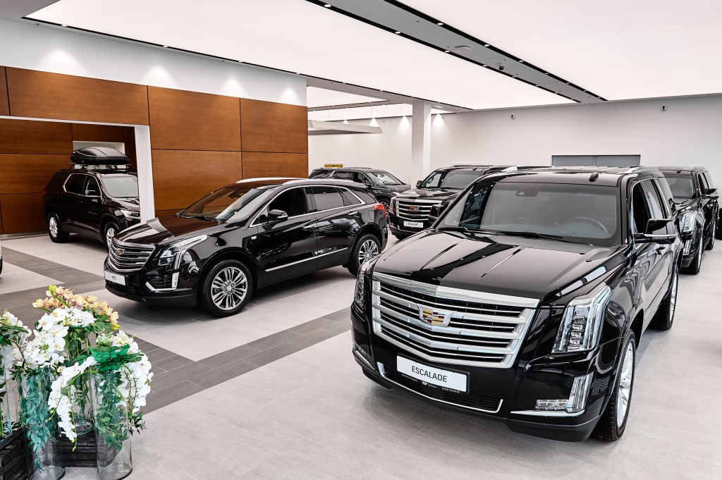 «АВИЛОН» открыл новый дилерский центр Cadillac Chevrolet
