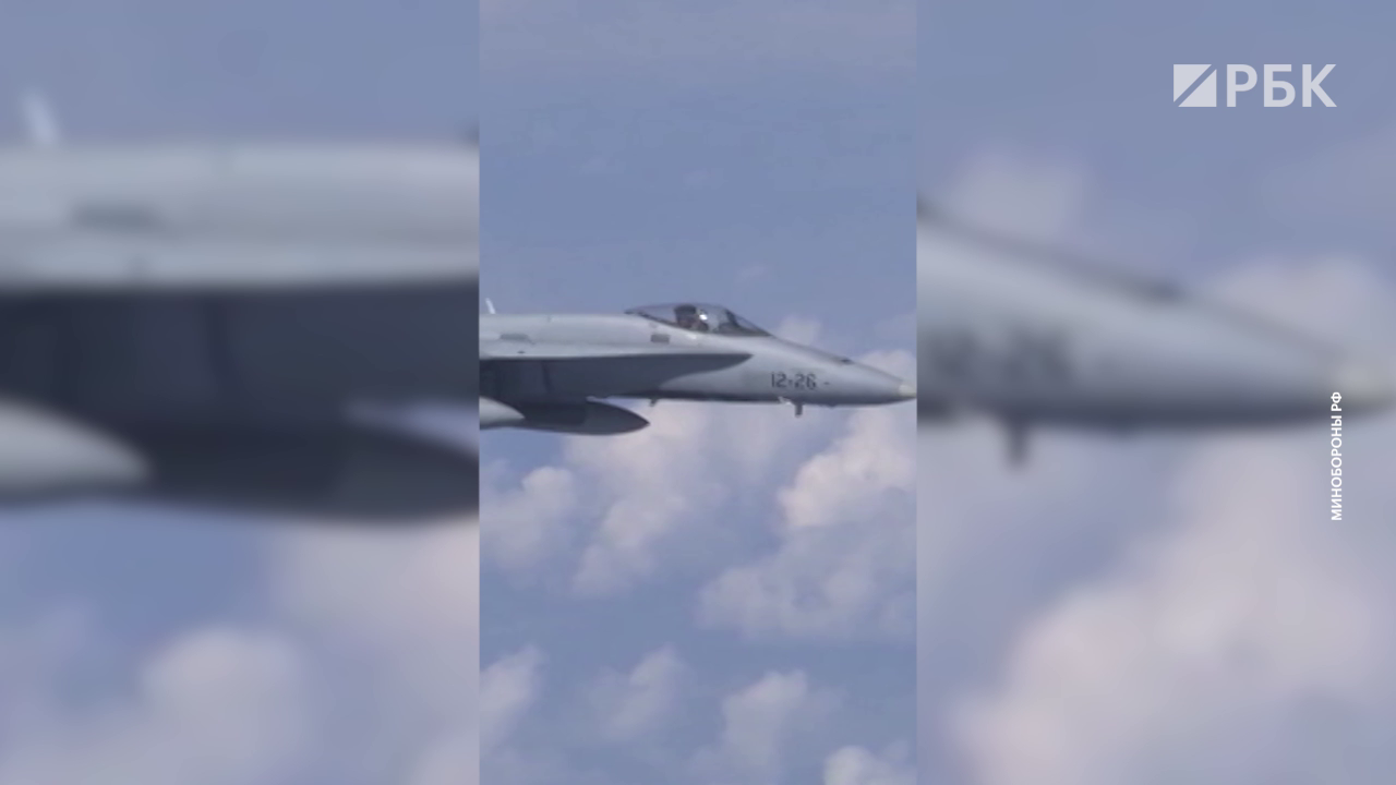 СМИ опознали приблизившийся к самолету Шойгу истребитель НАТО