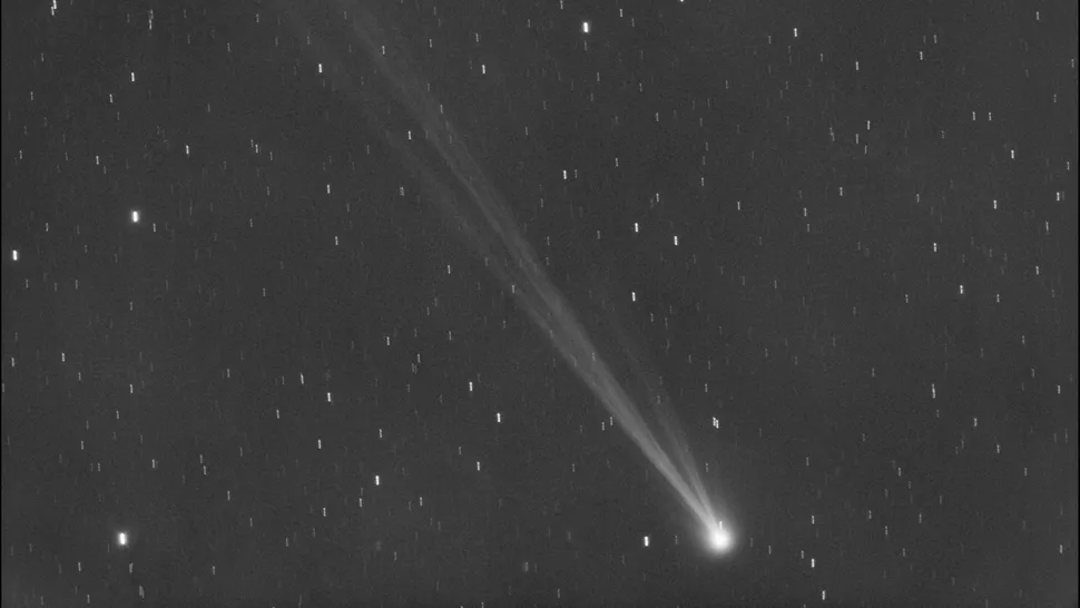 Фото кометы Нисимура из обсерватории Virtual Telescope Project в Италии