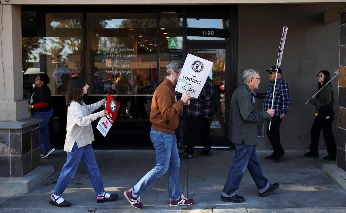 Фото: Daniel Cole / Reuters