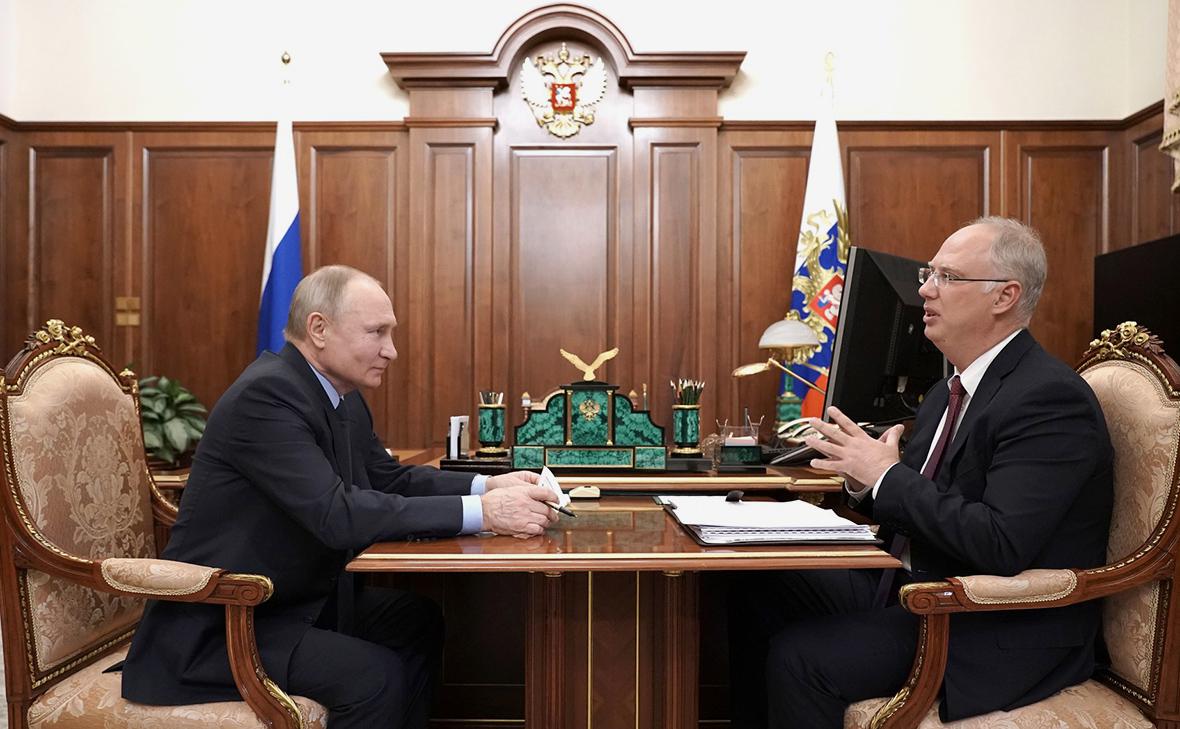 Владимир Путин и Кирилл Дмитриев