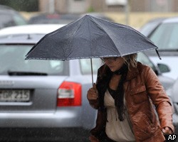 Москвичи отметят День города под дождем