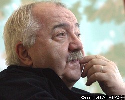 Известного грузинского режиссера наказали за критику М.Саакашвили