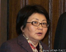 Р.Отунбаева: Власть в Киргизии перешла к временному правительству