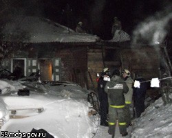 В Омске пожар в жилом доме унес жизни 4 детей
