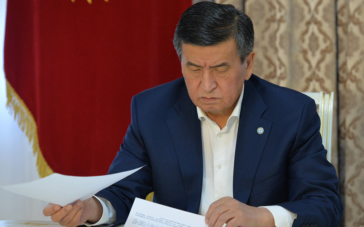 Президент Киргизии признал незаконным назначенного парламентом премьера