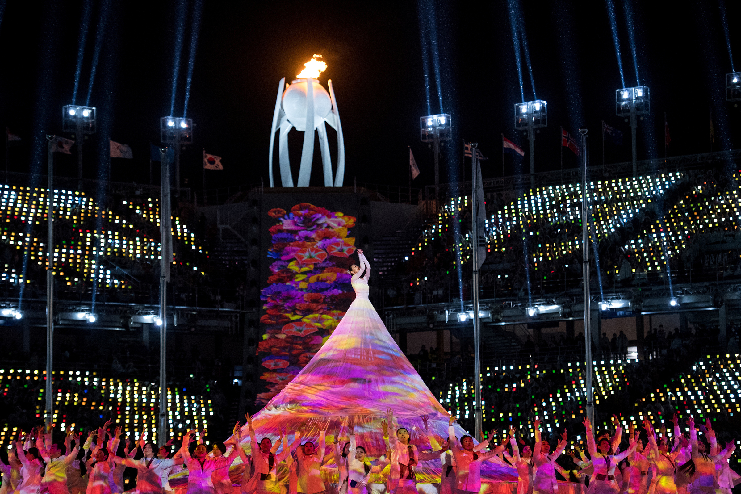 Торжественная церемония закрытия проходила на стадионе Pyeongchang Olympic Stadium в городе Пхёнчхан.
