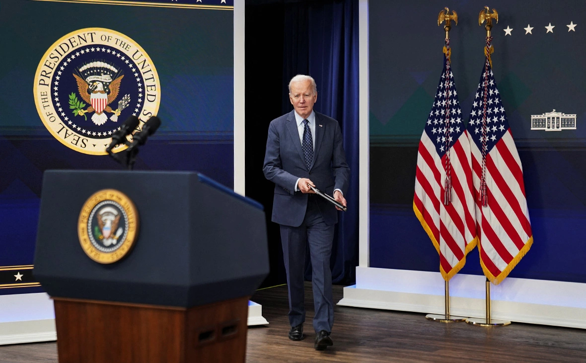 Kevin Lamarque / Reuters