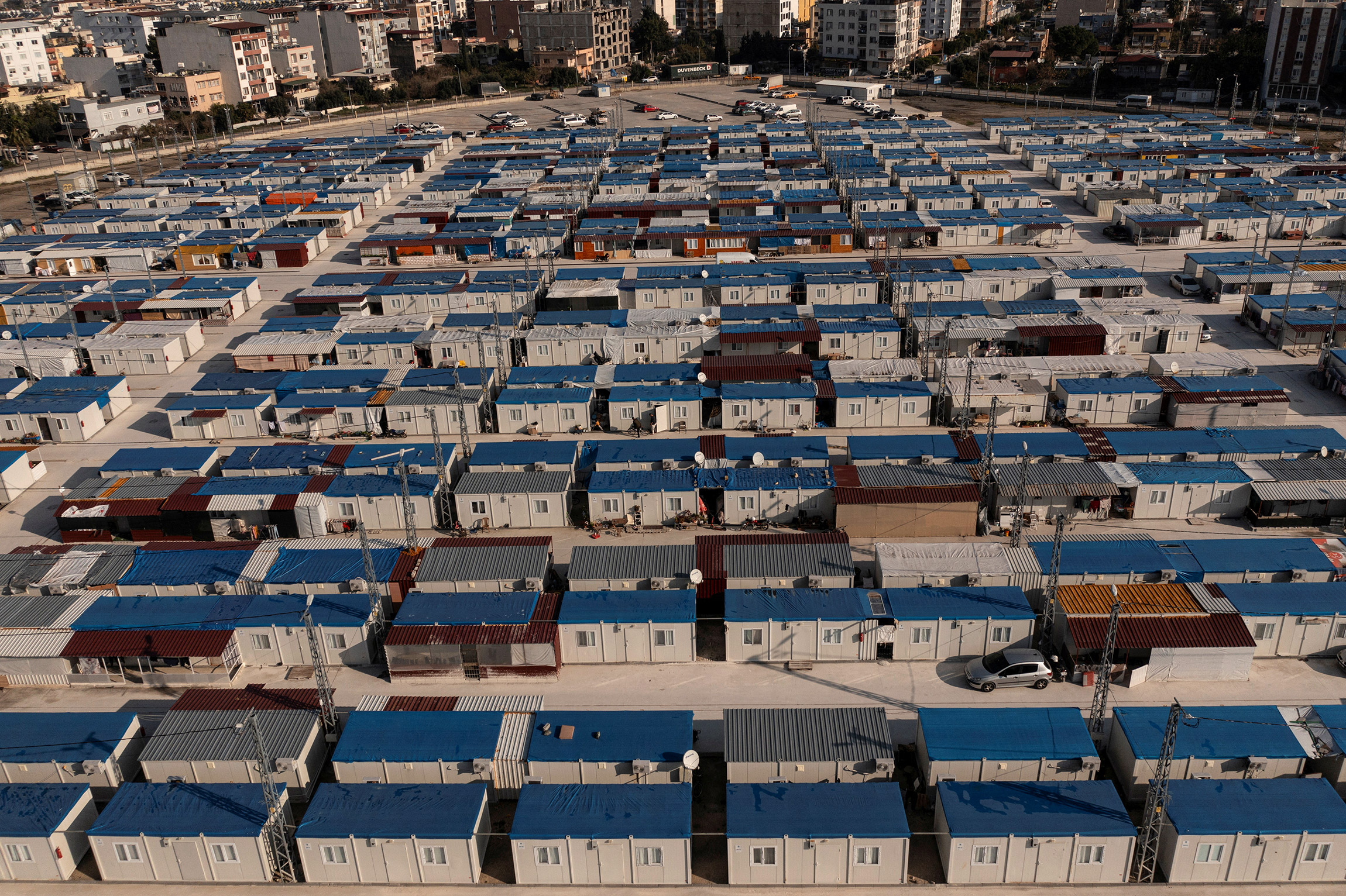 Вид на контейнерный городок в порту Искендерун в провинции Хатай, 2 февраля.

В Турции сейчас действуют 414 контейнерных городка, общее количество контейнеров в которых превышает 200 тыс.