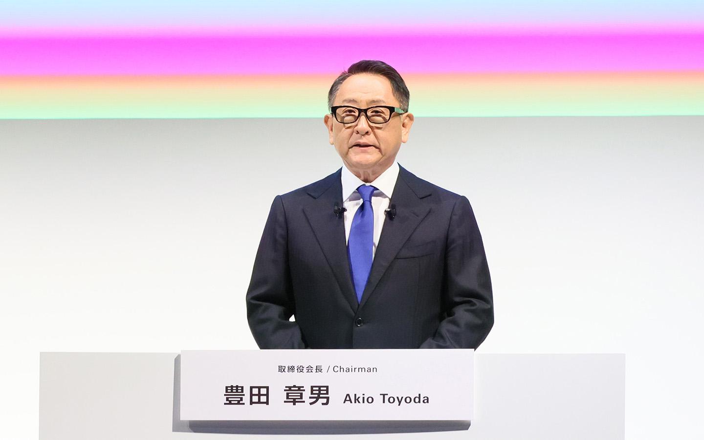 Почему гибриды экологичнее электрокаров. Глава Toyota все объяснил