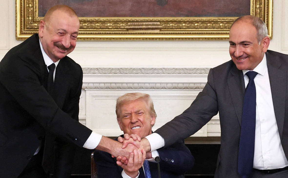 Kevin Lamarque / Reuters