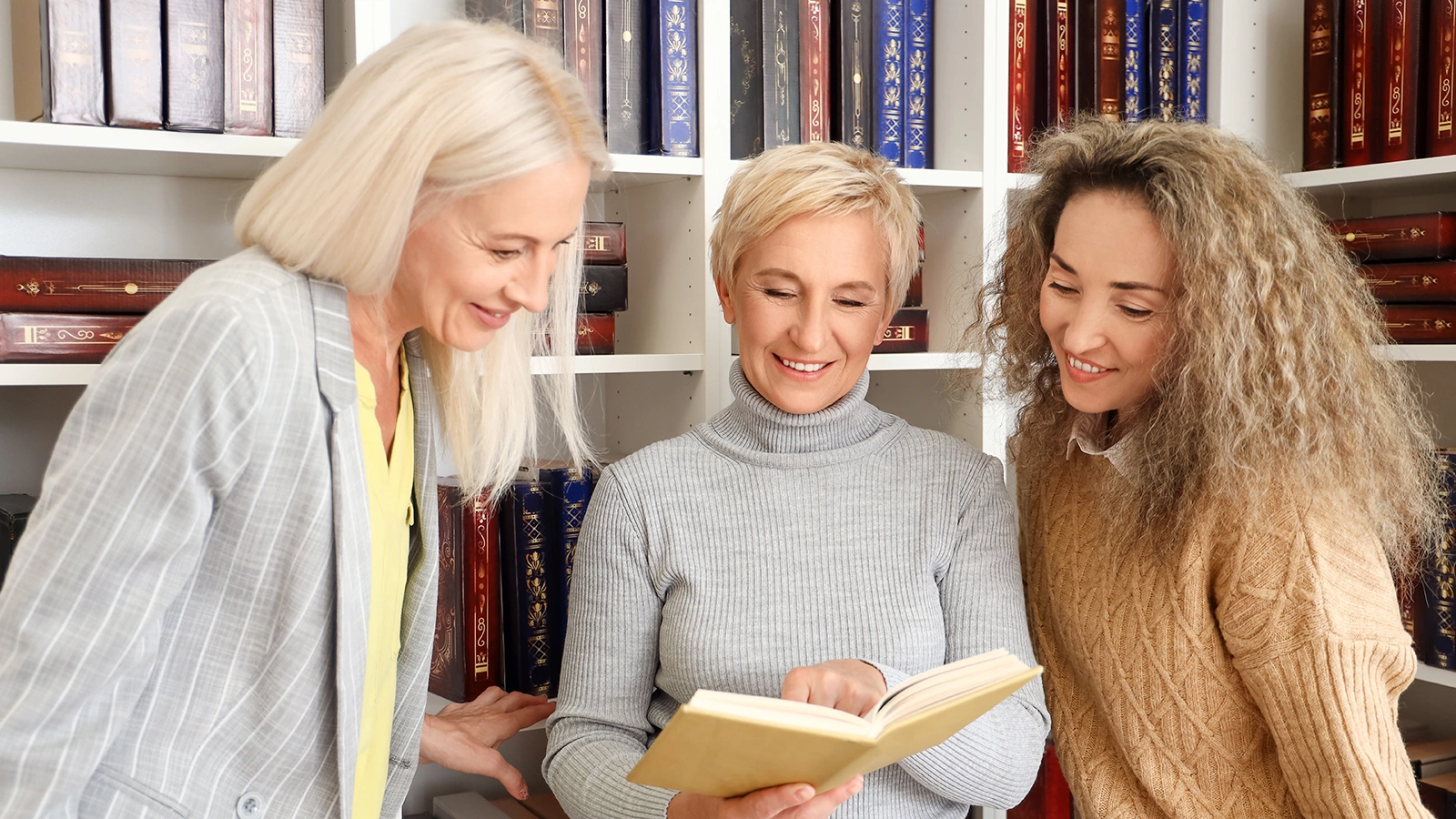 Почему книжные клубы стали трендом. Как проходят такие встречи