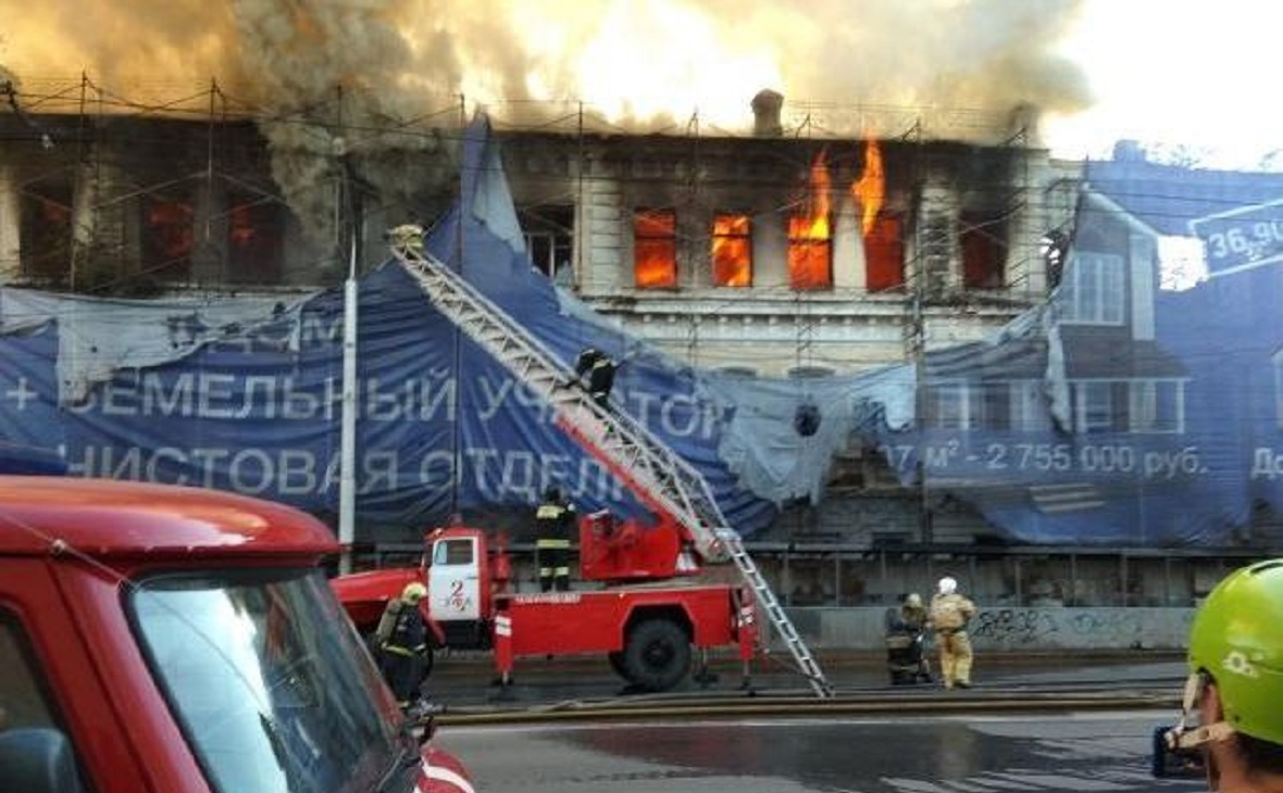 Пожар в Доме Веденеева в Уфе 24 июня 2018 года