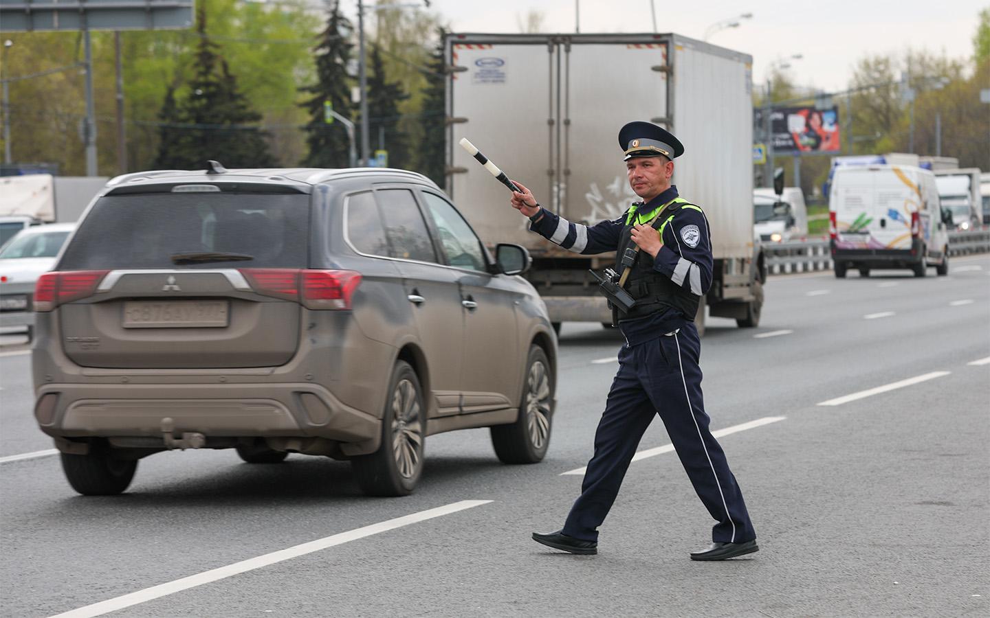 В Москве инспекторы ГАИ поймали более 10 тысяч должников по штрафам