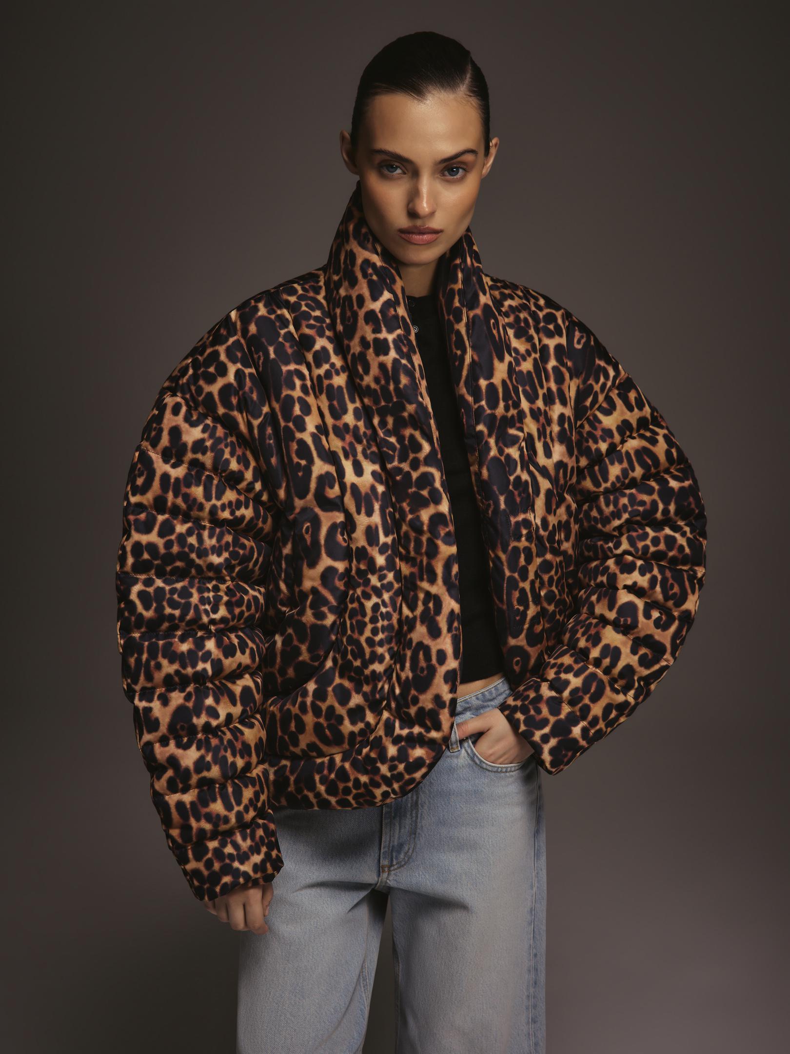 Пуховик Armour, Autentiments