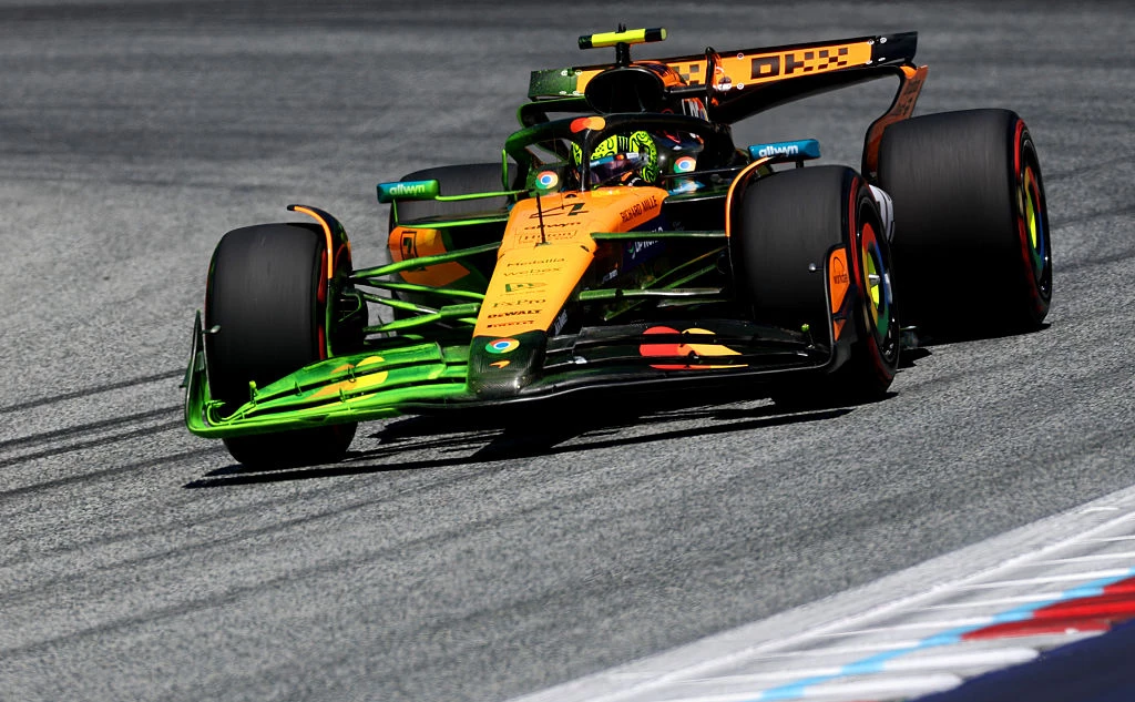 Mark Thompson / Getty Images