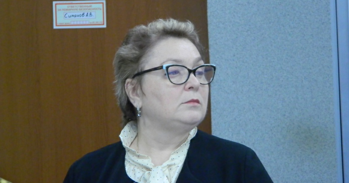 Елена Найданова
