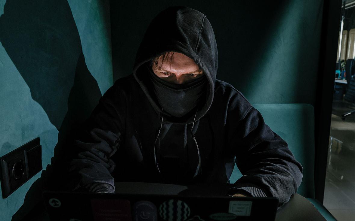 ВТБ узнал, сколько россиян теряли деньги из-за хакерских атак на банки