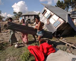 Число жертв циклона в Бангладеш превысило 2200