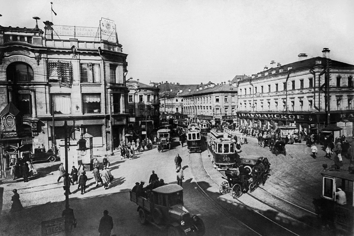 Первомайская улица (так Мясницкая называлась в&nbsp;1918&ndash;1935 годах). 1929 год&nbsp;