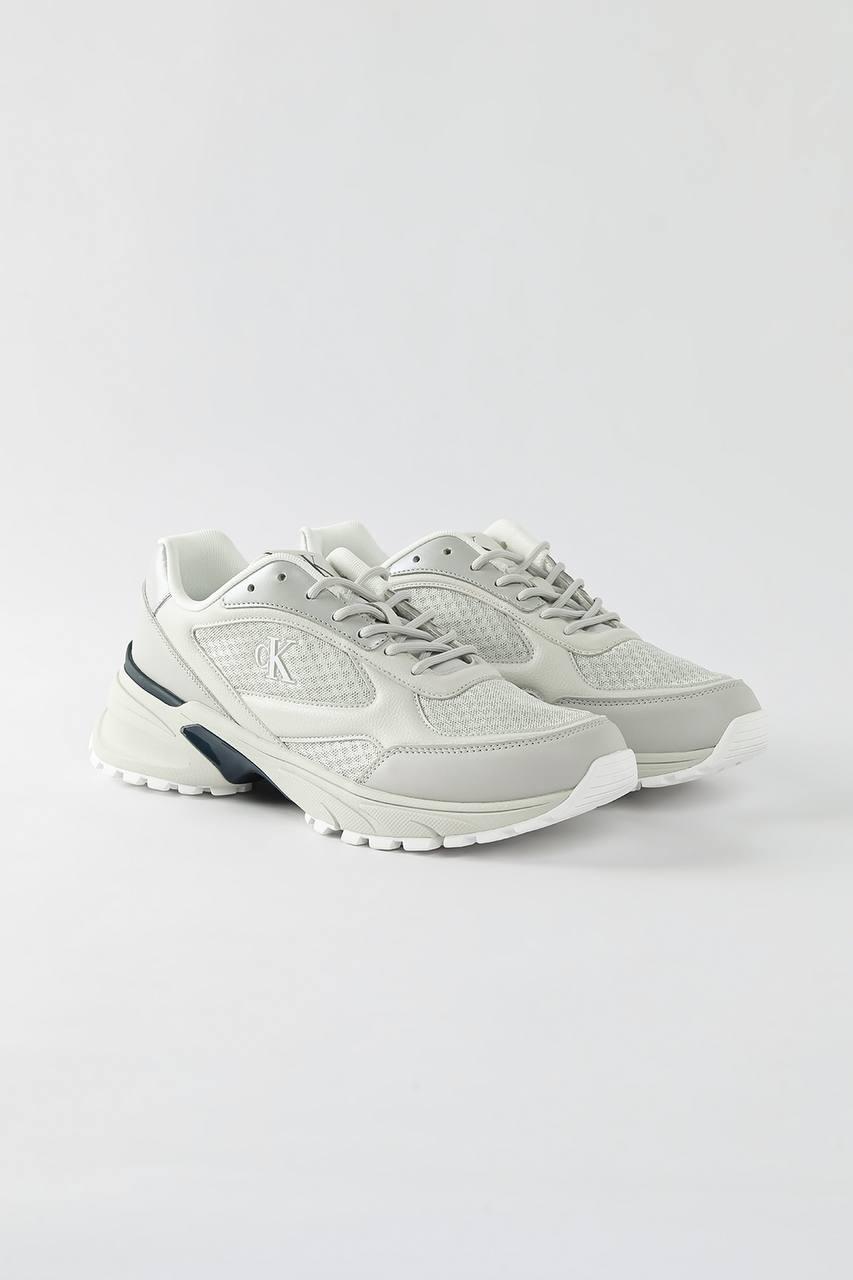 Кроссовки комбинированные Calvin Klein, 18 990 руб.&nbsp;