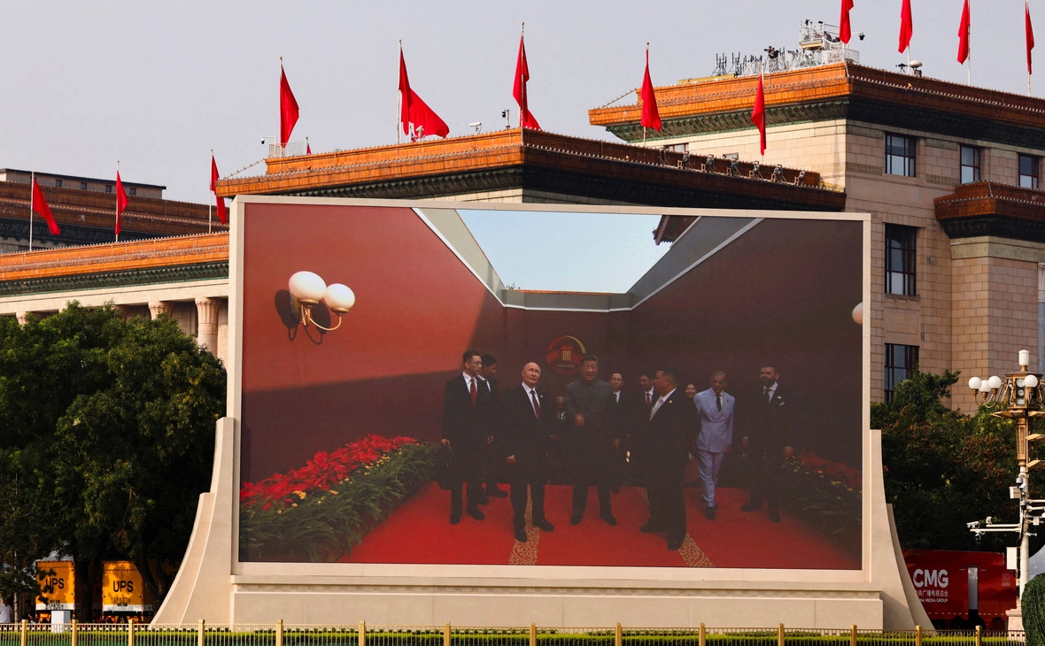 Tingshu Wang / Reuters