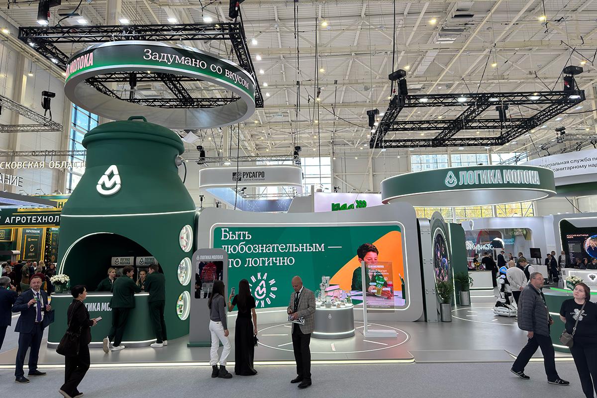 Стенд компании «Логика молока»